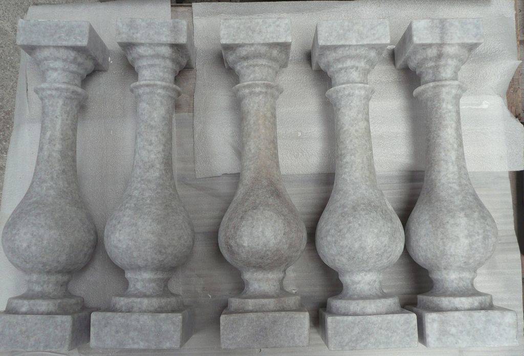 Výstavní síň — pomníky